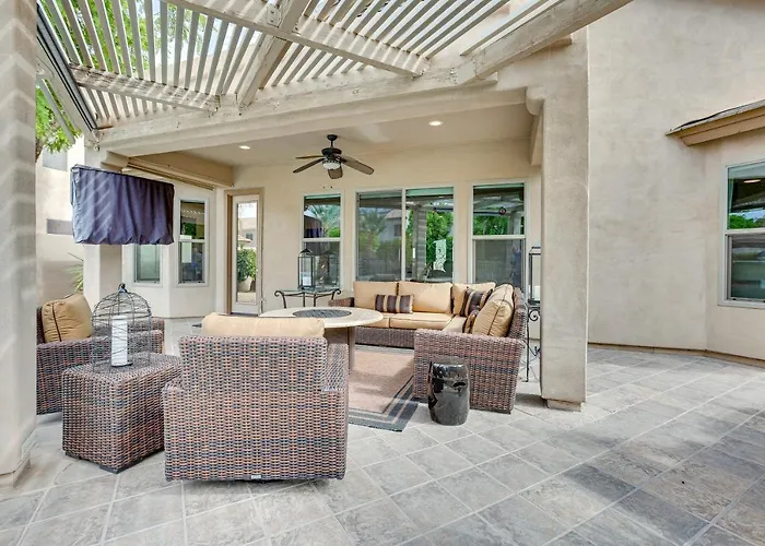 Retreat W/ Outdoor Oasis! Day Trip To Dtwn Phoenix Holiday home *