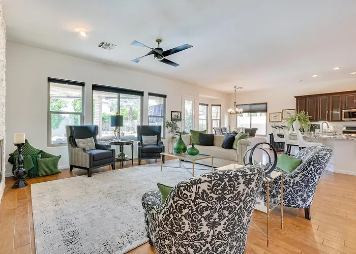 Holiday home Retreat W/ Outdoor Oasis! Day Trip To Dtwn Phoenix